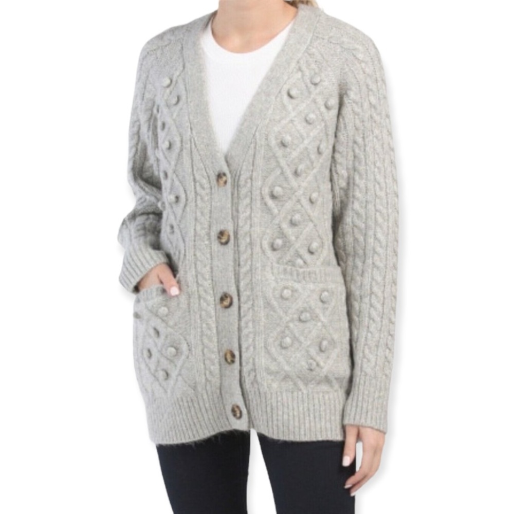 Cupcakes & Cashmere Cupcakes & Cashmere Cupcakes & Cashmere